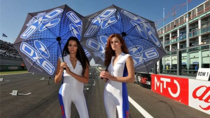 Sexy Bikers: le Paddock Girls SBK a Magny-Cours