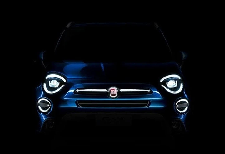 Nuova Fiat 500X: primo teaser del restyling