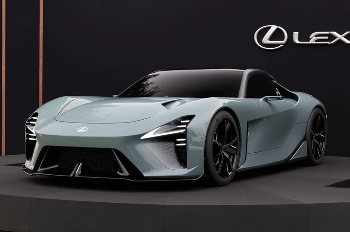 Rivoluzione Lexus, nuovo stile per discostarsi da Toyota