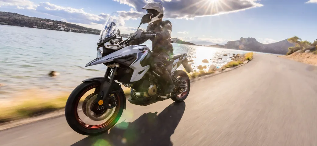 Suzuki, ecco i prezzi delle nuove V-Strom 1050
