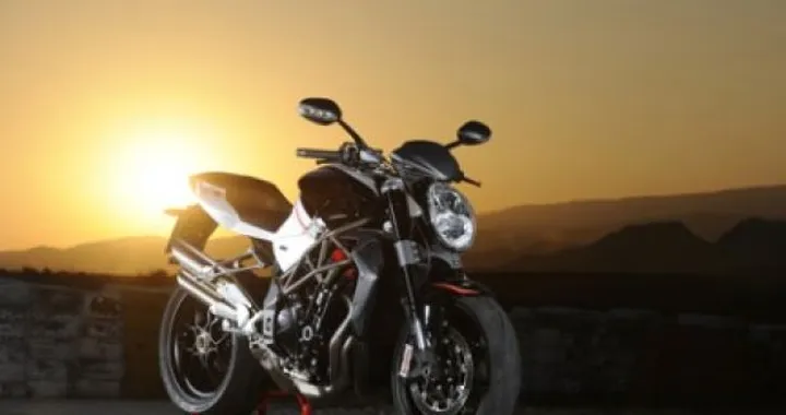 Anteprima 2010: MV Agusta Brutale 990R e 1090RR