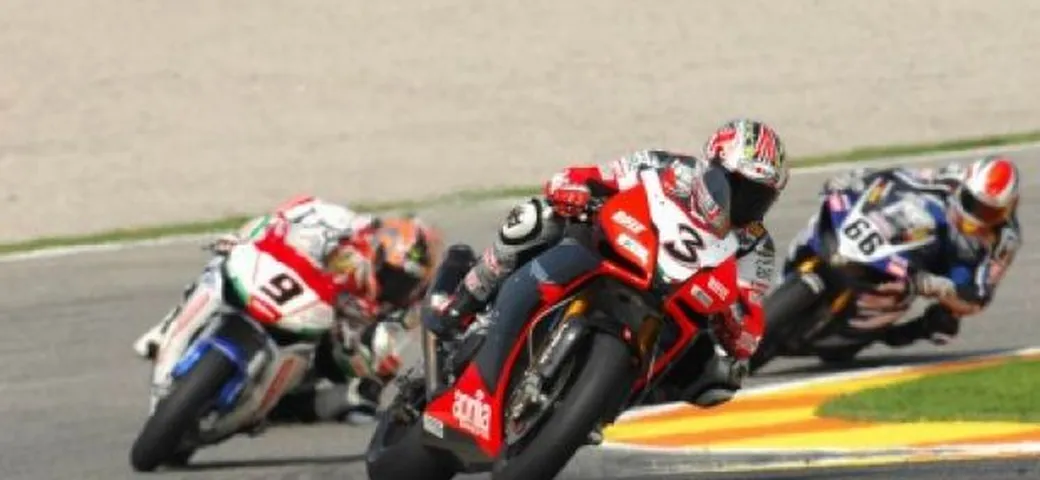 WSBK Valencia per il team Aprilia: 