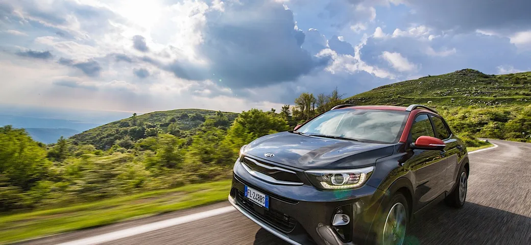 Kia Stonic 1.6 CRDI 110 CV: la prova del SUV coreano
