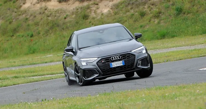 Audi S3: la prova su strada e in pista