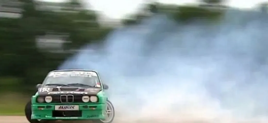 Drift da record: il più veloce al Mondo a 179.59 km/h