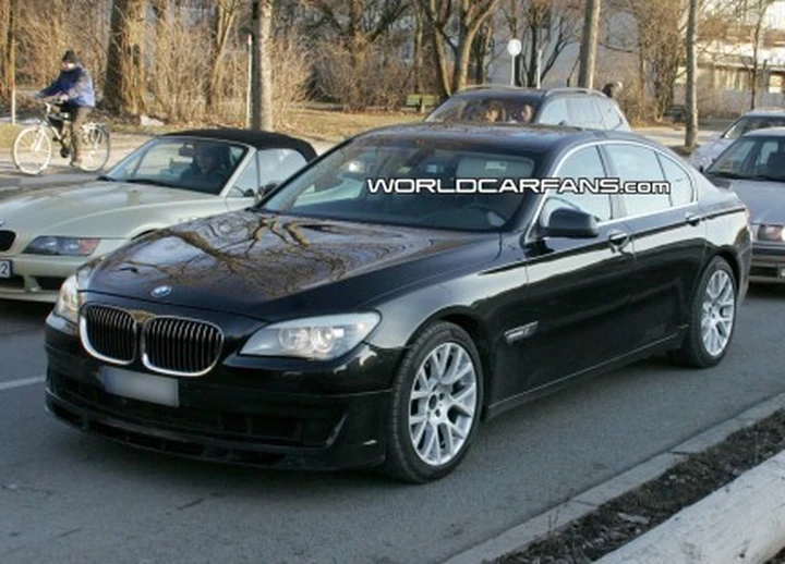 Alpina B7: prime immagini della vettura definitiva