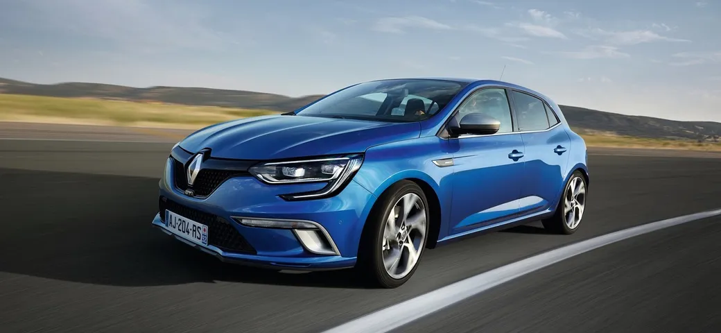 Renault Megane GT in pista a Le Mans [Video]
