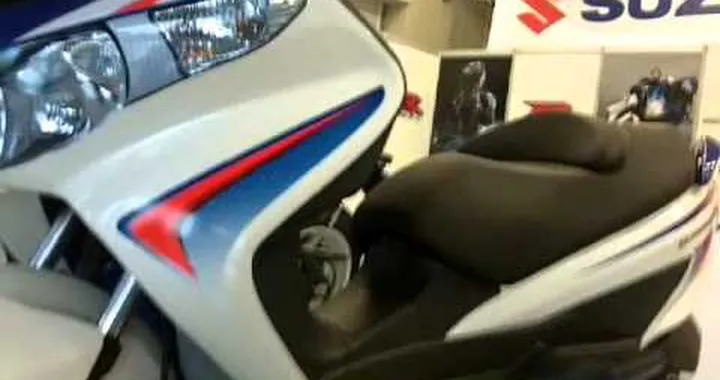 suzuki burgman 125.mp4