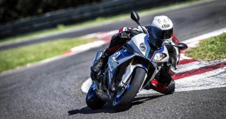 Metzeler Racetec RR: il test di Motoblog
