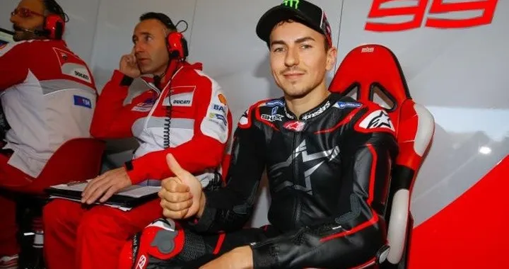 MotoGP, Lorenzo: "Ducati è la Ferrari delle moto"