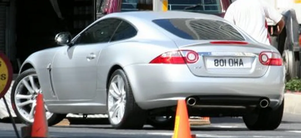 Nuova Jaguar XK in giro a Cape Town