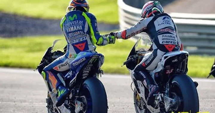 Valentino Rossi: "Forza Nicky, siamo tutti con te"