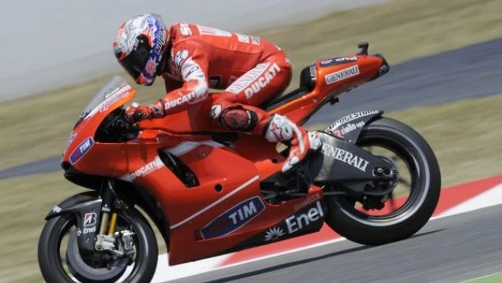 MotoGP: secondo podio consecutivo per Stoner, mezzo disastro per Hayden
