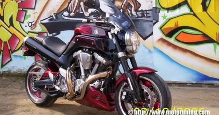 Yamaha MT01 by Moto Expert