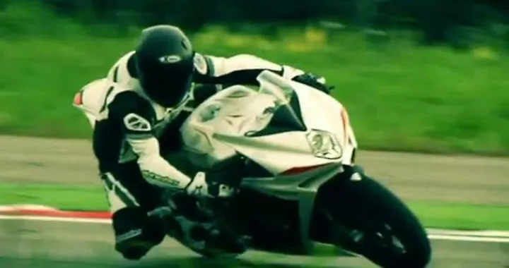 Anteprima MV Agusta F4 MY 2013 /video