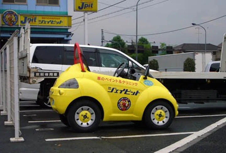 Piccolissima monoposto elettrica