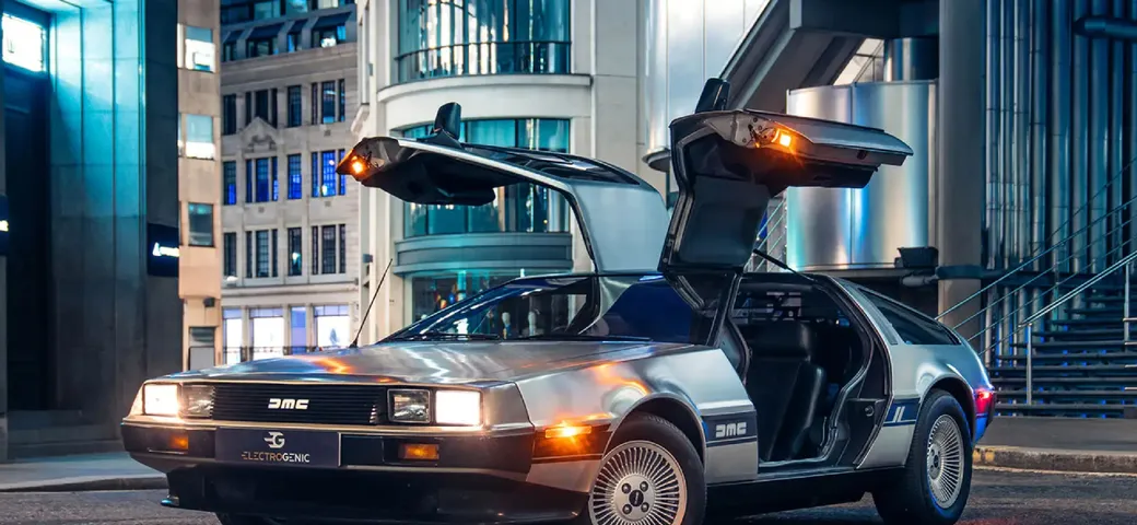 Il ritorno della mitica DeLorean DMC-12, ma è elettrica