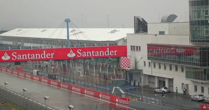 Tempo da lupi al Nürburgring