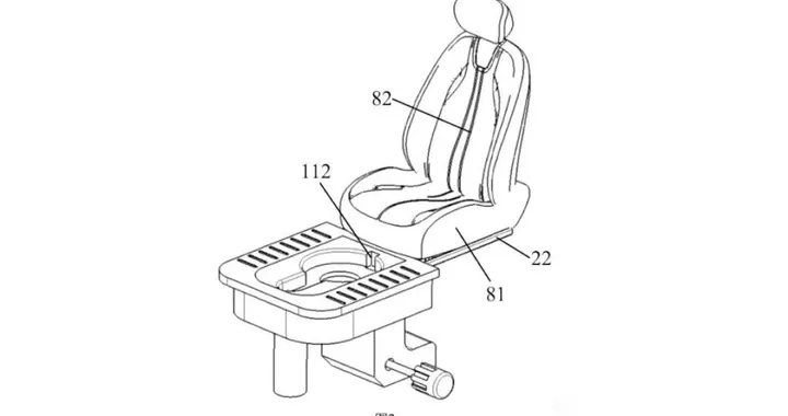 Basta soste bagno, brevettato un WC nascosto nel sedile: l'idea cinese