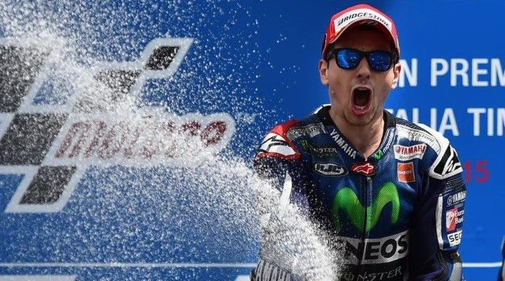 MotoGP Mugello, Lorenzo trionfa: 