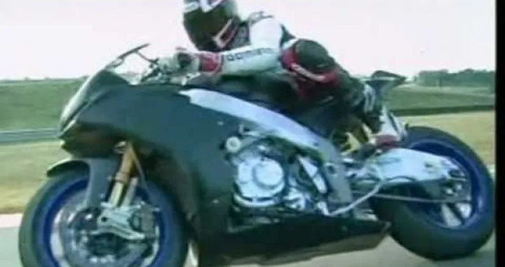 Aprilia RSV4: vista al reparto corse di Noale