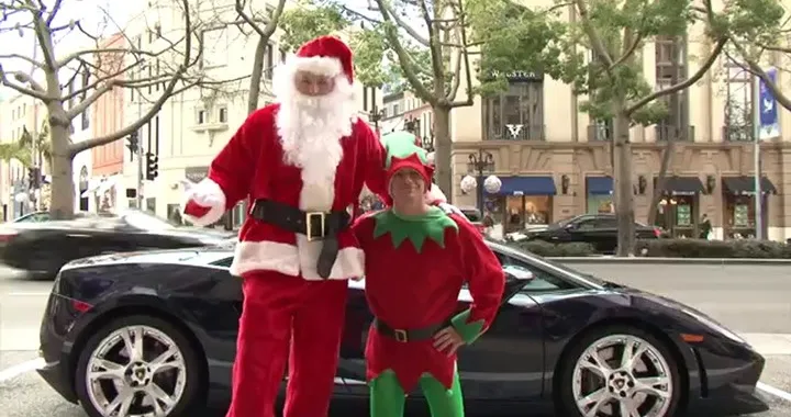 Lamborghini Gallardo con Babbo Natale