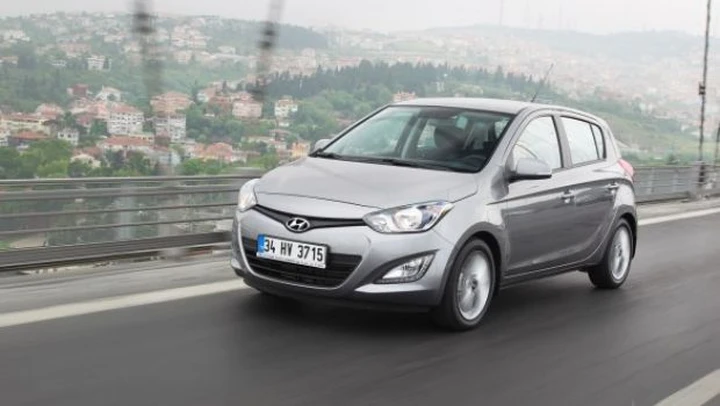 Arriva la nuova Hyundai i20: motori, allestimenti e listino prezzi 2012