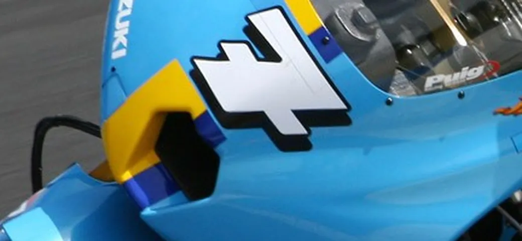 Suzuki GSV-R in anteprima via Web