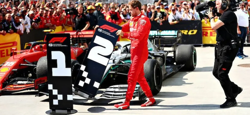 Video: Vettel cambia il cartello del vincitore al GP del Canada 2019
