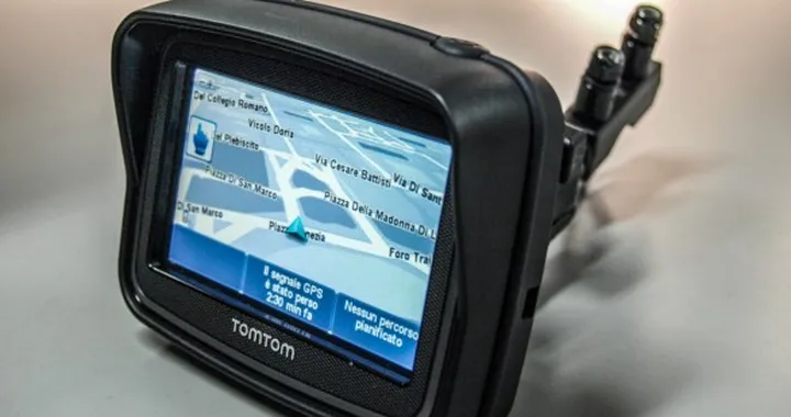 TomTom Rider 2013: il nuovo navigatore per moto