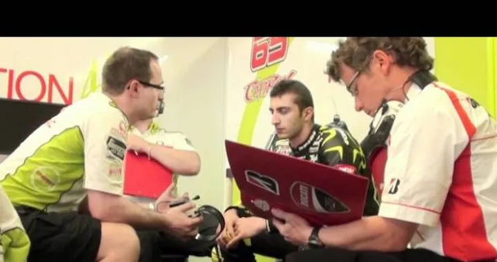 MotoGP: debutto di Andrea Iannone al Mugello sulla GP11 /video