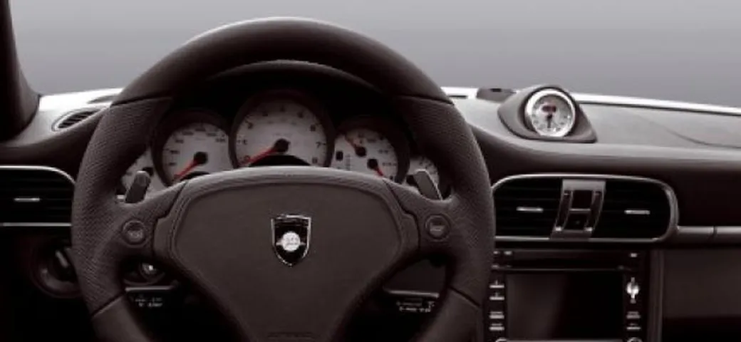 Gemballa: un nuovo volante con paddles per il cambio PDK Porsche