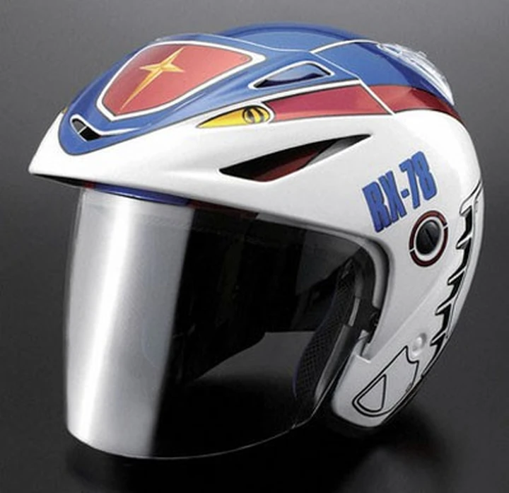 Il casco di Gundam