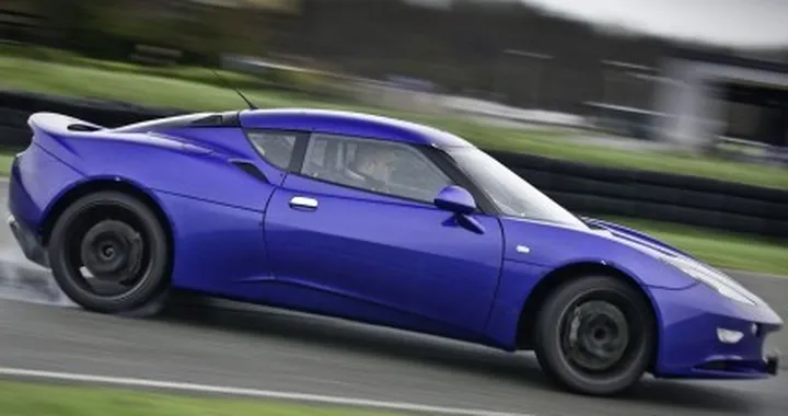 Lotus Evora: 350Cv con il volumetrico nel 2011