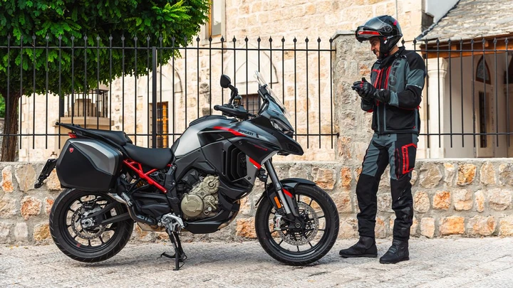 ingrandisci immagine