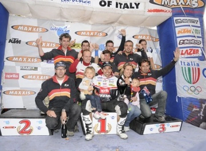Prima storica vittoria Aprilia nel Mondiale Enduro 2008