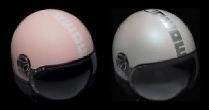 Nuovi colori per il casco jet Momodesign Fighter