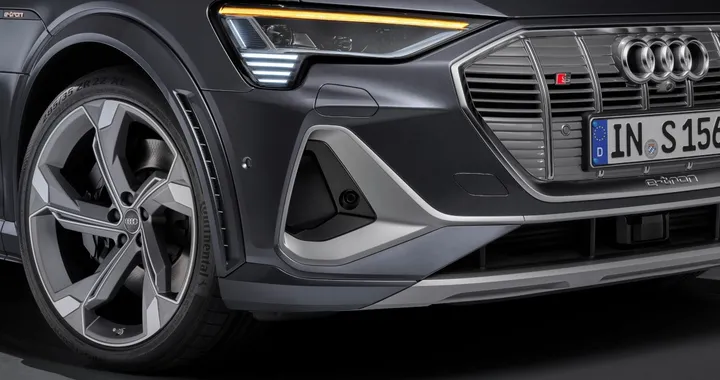 Audi: tecnologie di illuminazione sempre più connesse e personalizzate