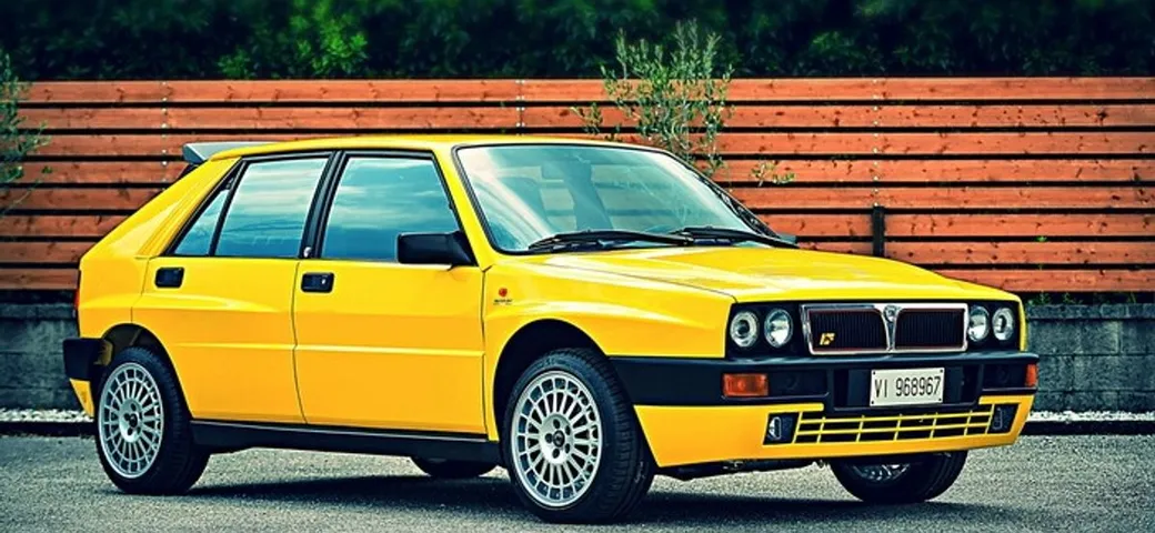 Lancia Delta HF Integrale Evo 2, l'esemplare di Roberto Baggio venduto a 230mila euro