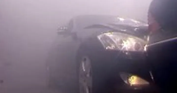 Video dell'imbarazzante crash Mercedes
