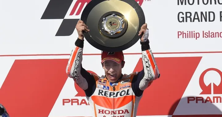 Marquez trionfa in Australia: "Grande giro finale!"