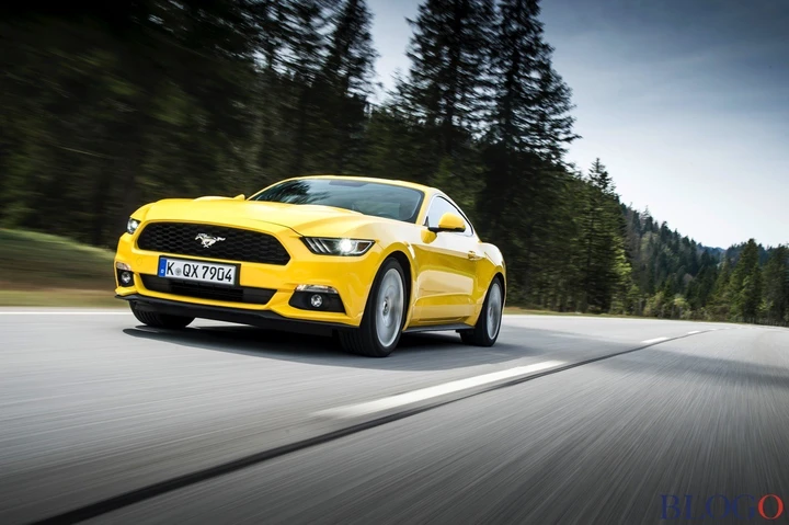 Ford Mustang: primo contatto sulle strade d'Europa