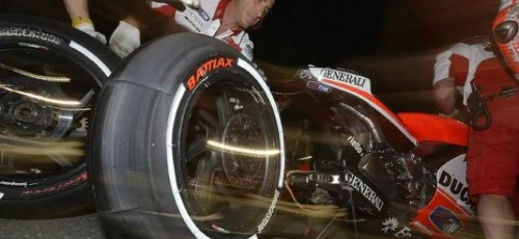 Bridgestone introdurrà un nuovo pneumatico anteriore a Jerez