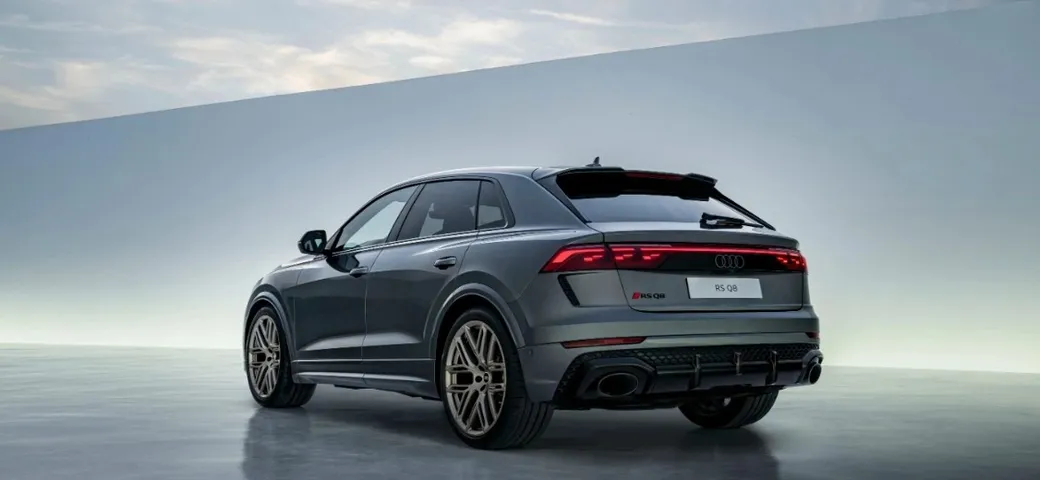 Moises Caicedo fermato: guida senza patente e sequestro dell'Audi RSQ8
