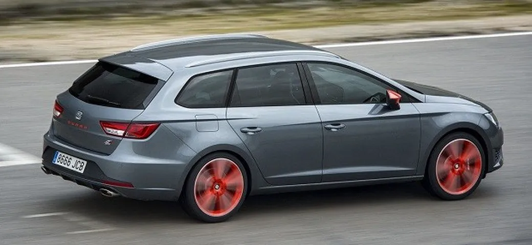 Seat Leon ST Cupra [Video]