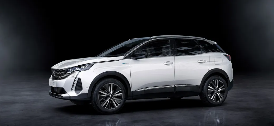 Peugeot: in arrivo le rinnovate 3008 e 5008