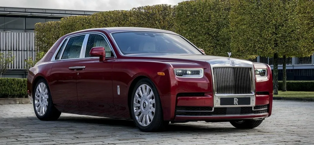 Rolls-Royce Phantom decorata da Mickalene Thomas per asta benefica