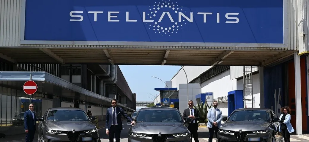 Alfa Romeo Tonale: al via le consegne con i primi clienti protagonisti