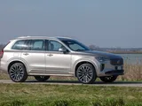 Volvo EX90 e XC90: innovazione e comfort in primo piano