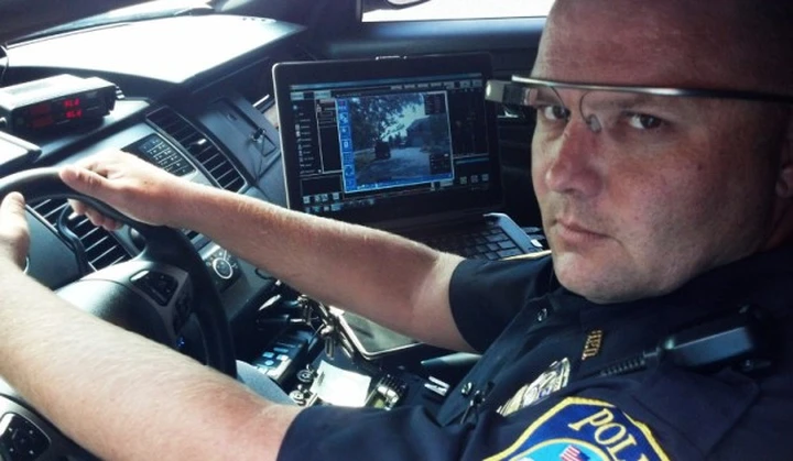 Dubai: Google Glass d'ordinanza per la polizia